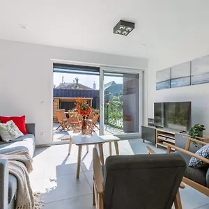 https://family-friendly-house-with-sunny-terrace-and-garden.bruges-hotels.info